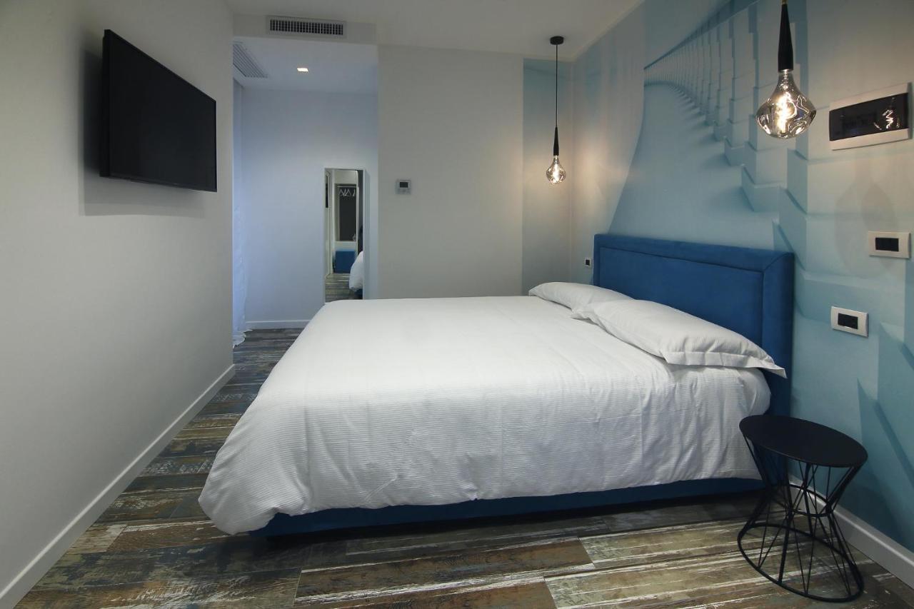 Interno 7 Bed & Breakfast Bari Ngoại thất bức ảnh