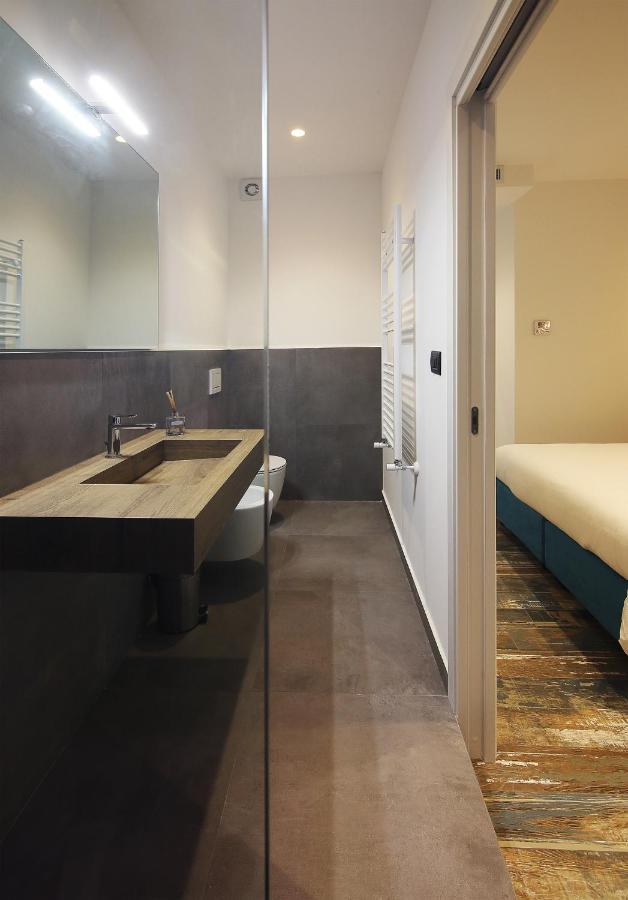 Interno 7 Bed & Breakfast Bari Ngoại thất bức ảnh